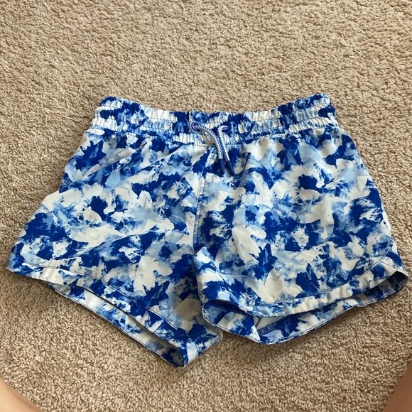 Lot of Six pairs of Children’s Athletic Shorts, All Size 10-12 - Picture 13 of 14